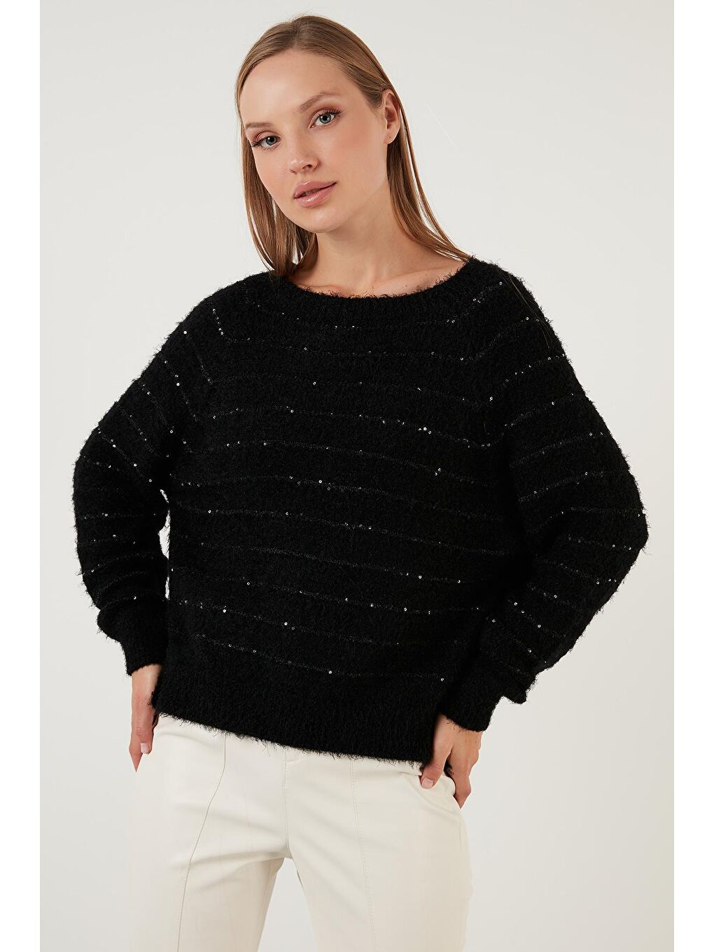 Siyah Çizgili Sakal İplikli Bisiklet Yaka Triko Kazak 63621517-3