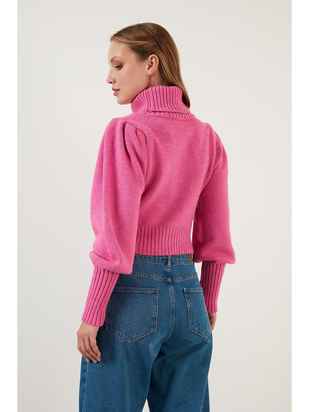 Fuşya Kol Detaylı Boğazlı Yaka Kazak 63622534-4