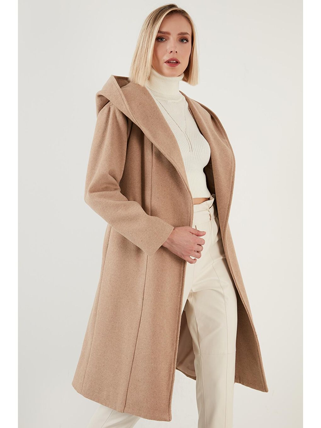 Kahverengi Pamuklu Regular Fit Kemerli Kapüşonlu Uzun Kaban 6380082-2