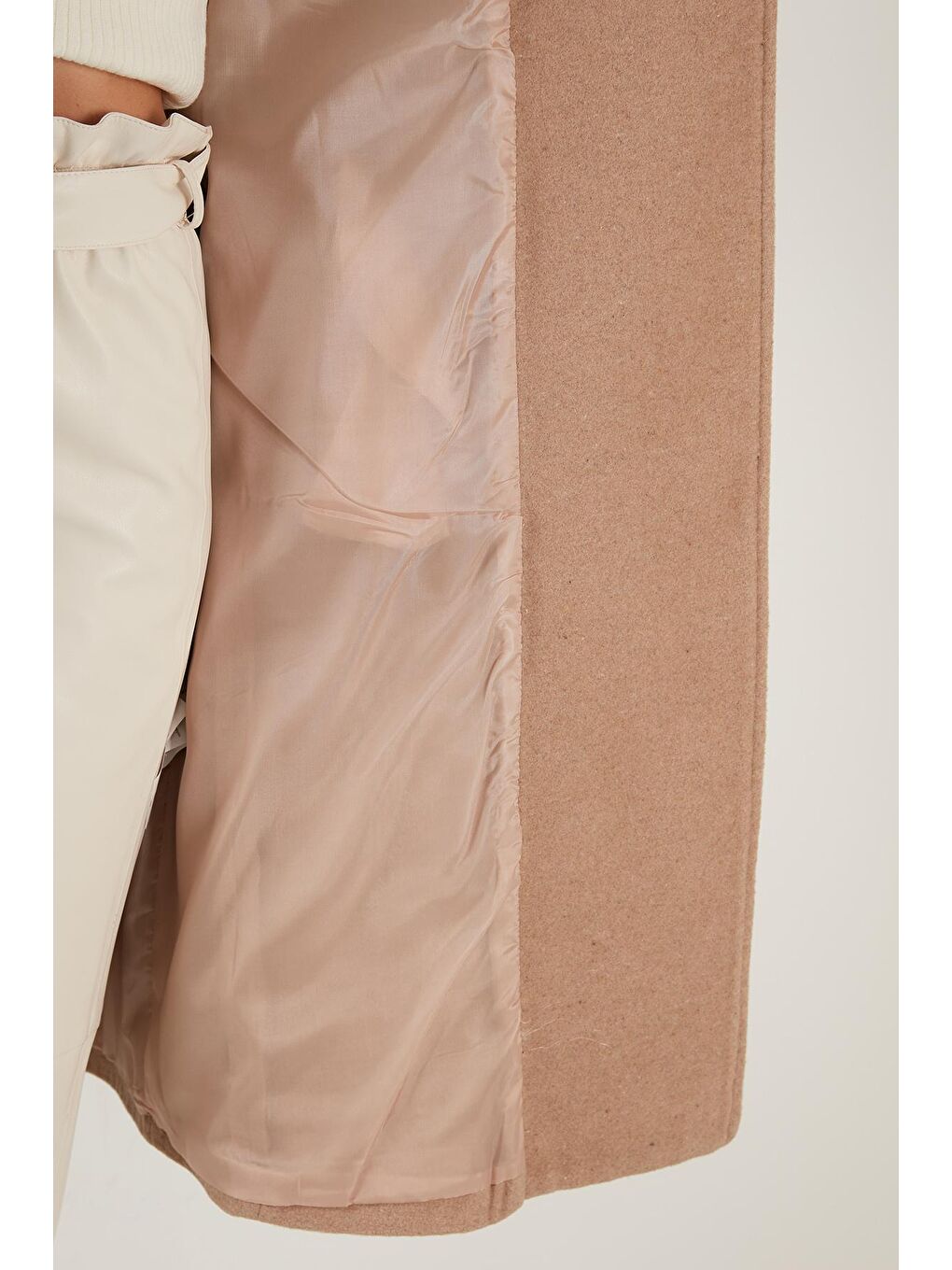 Kahverengi Pamuklu Regular Fit Kemerli Kapüşonlu Uzun Kaban 6380082-4