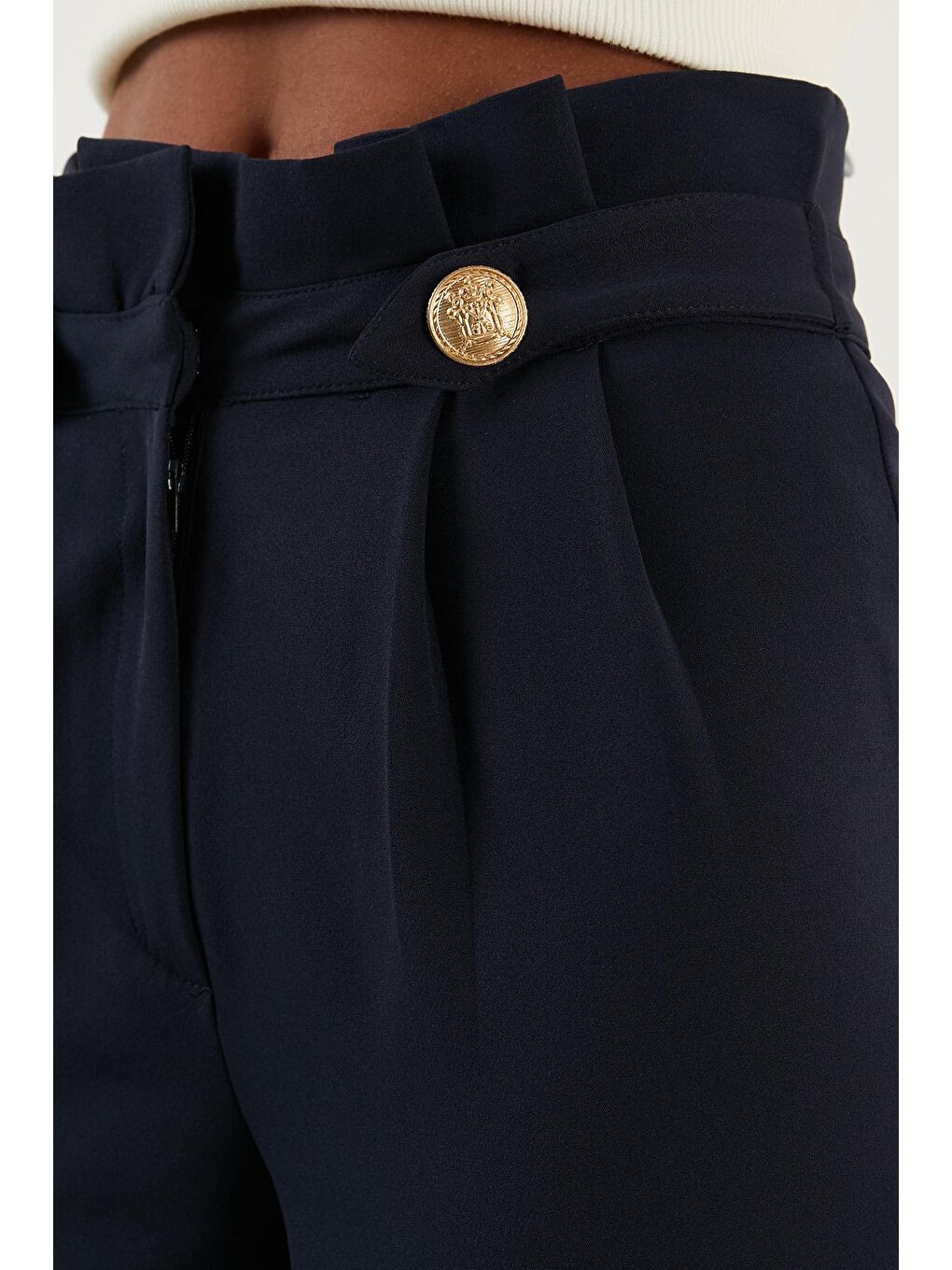 Lacivert Yüksek Bel Bol Paça Kumaş Pantolon 6476001-4