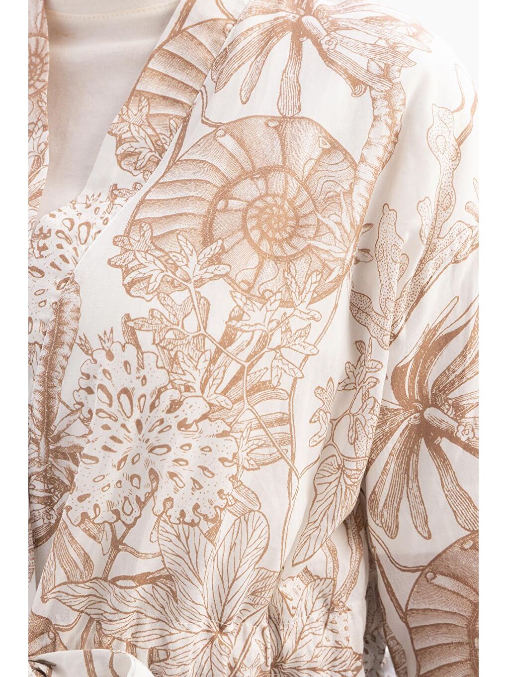 Kahverengi Vizon-Beyaz-Desenli Kuşaklı Kimono-5