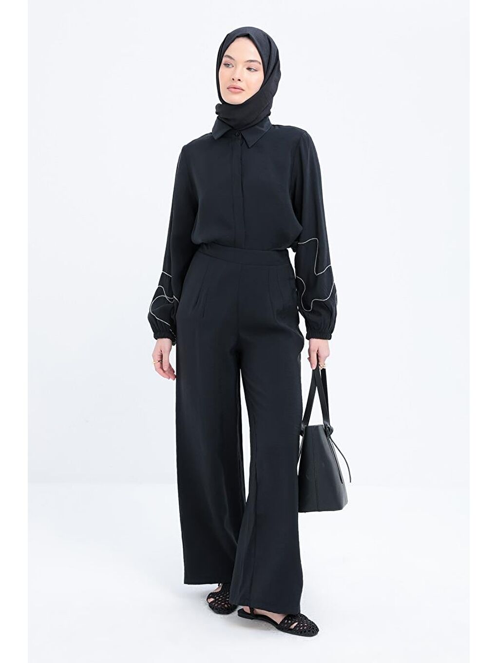 Siyah-Yandan Fermuarlı Modal Geniş Paça Pantolon-1