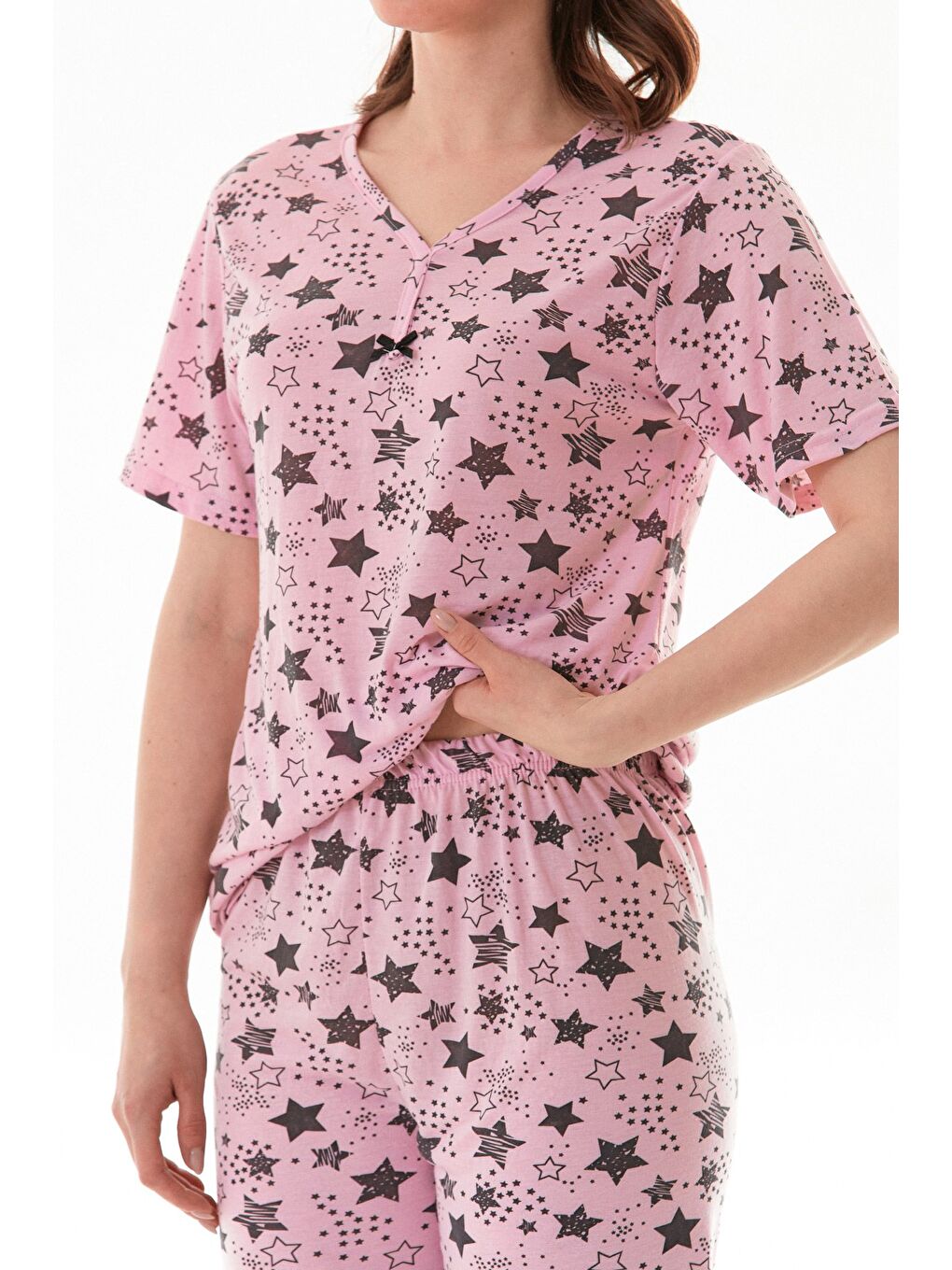 Pembe Fiyonk Desenli Kısa Kol Kapri Pijama Takımı-4