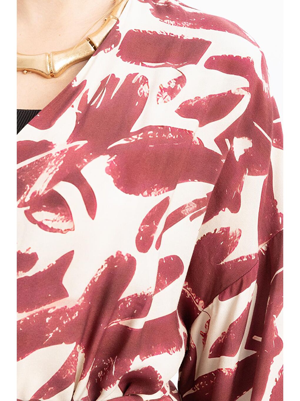 Bordo-Taş-Kruvaze Yaka Desenli Kuşaklı Kimono-4