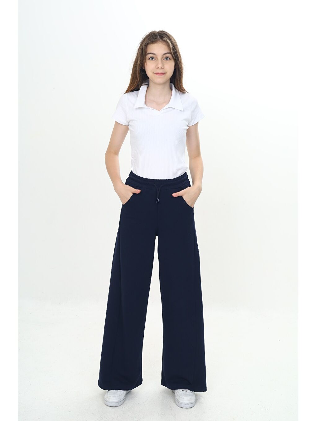 Lacivert Kız Çocuk Okul Arkadan Öne Dönüşlü Eşofman Alt