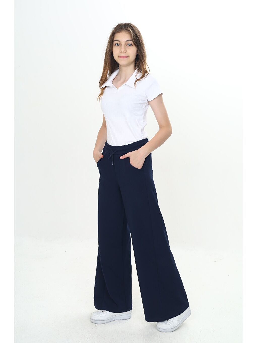 Lacivert Kız Çocuk Okul Arkadan Öne Dönüşlü Eşofman Alt-1