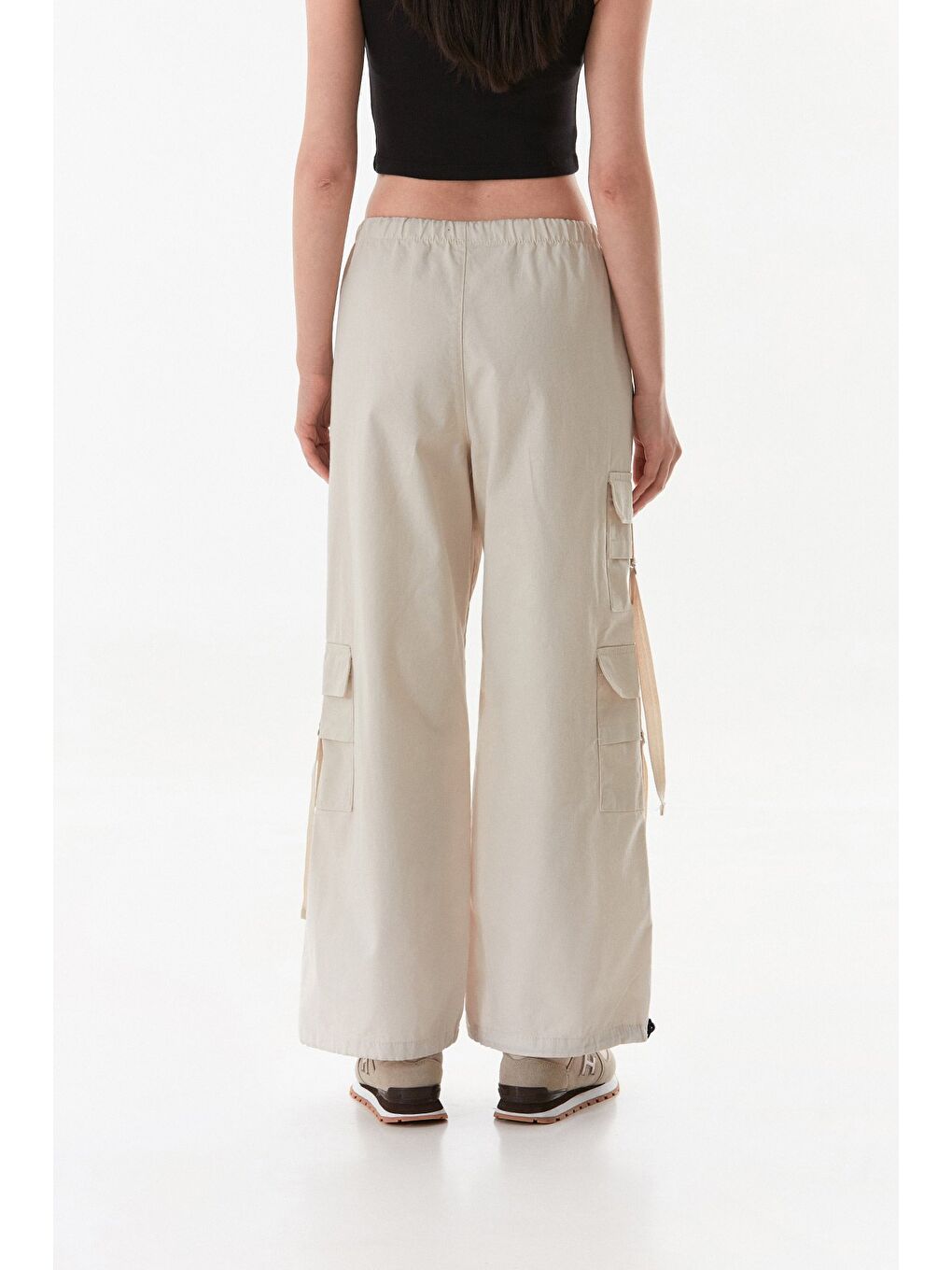 Bej Beli Ve Paçası Stoperli Kargo Cepli Gabardin Pantolon-2