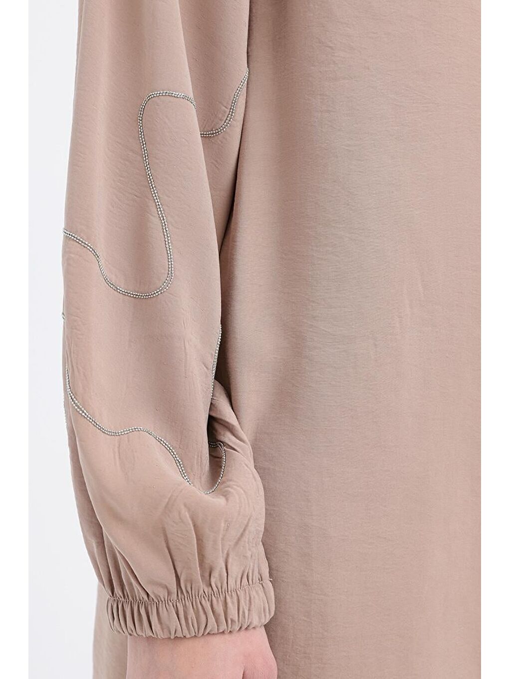 Bej Vizon-Zincir Nakışlı Kolu Lastikli Gömlek-3