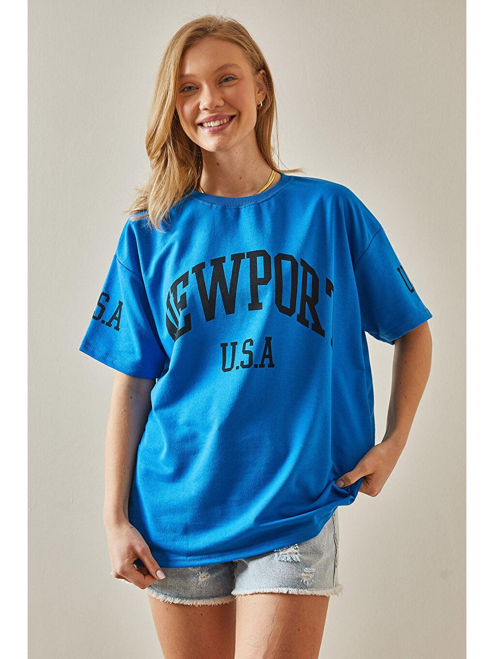 Mavi Arkası Yazılı Bisiklet Yaka Oversize Tişört 5YXK1-47970-12-2