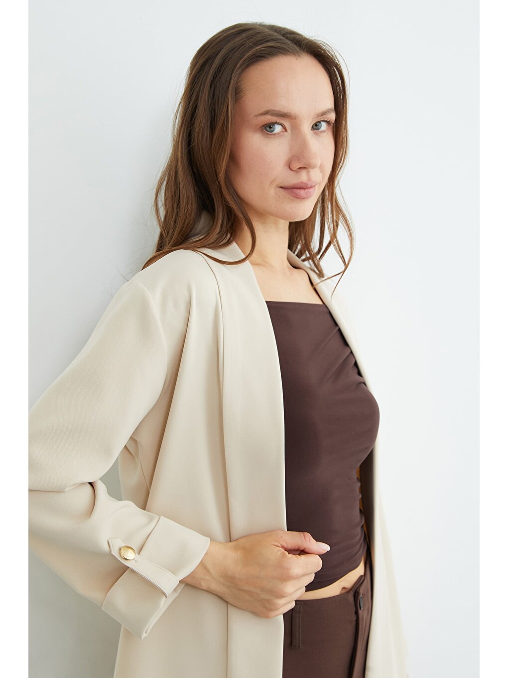 Bej Kolu Katlamalı Şal Yaka Relax Fit Blazer Ceket-1