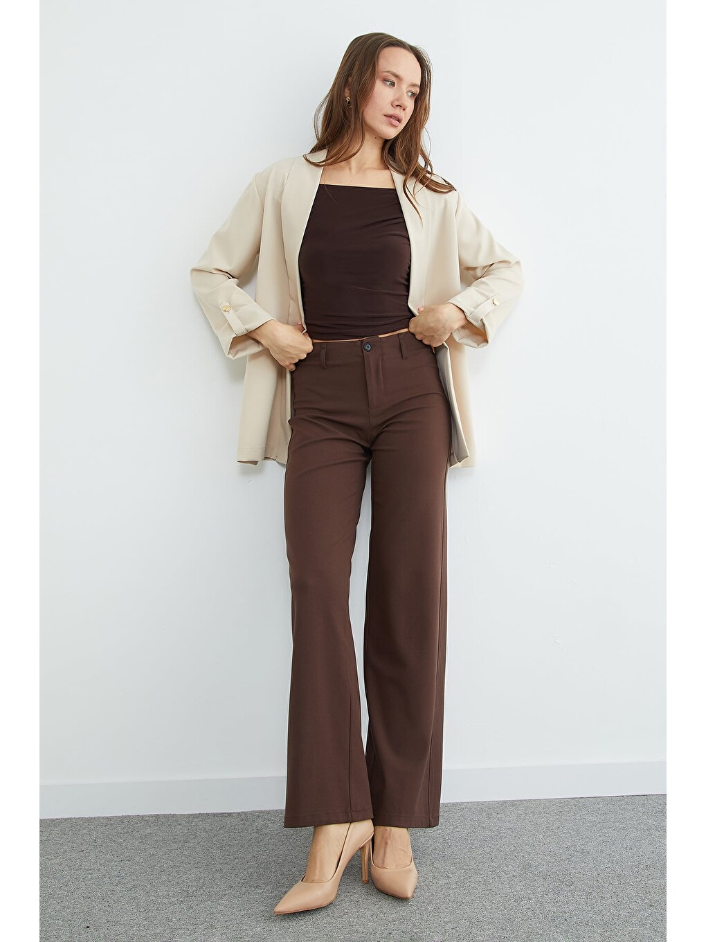 Bej Kolu Katlamalı Şal Yaka Relax Fit Blazer Ceket-4