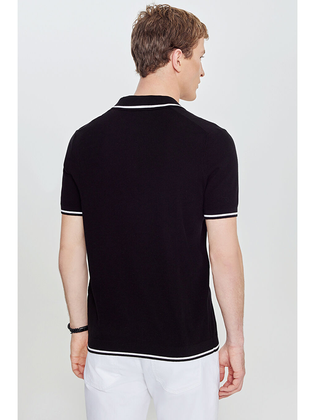 Erkek Siyah %100 Pamuk Standart Fit Normal Kesim Jakarlı Triko Polo Yaka Tişört-4