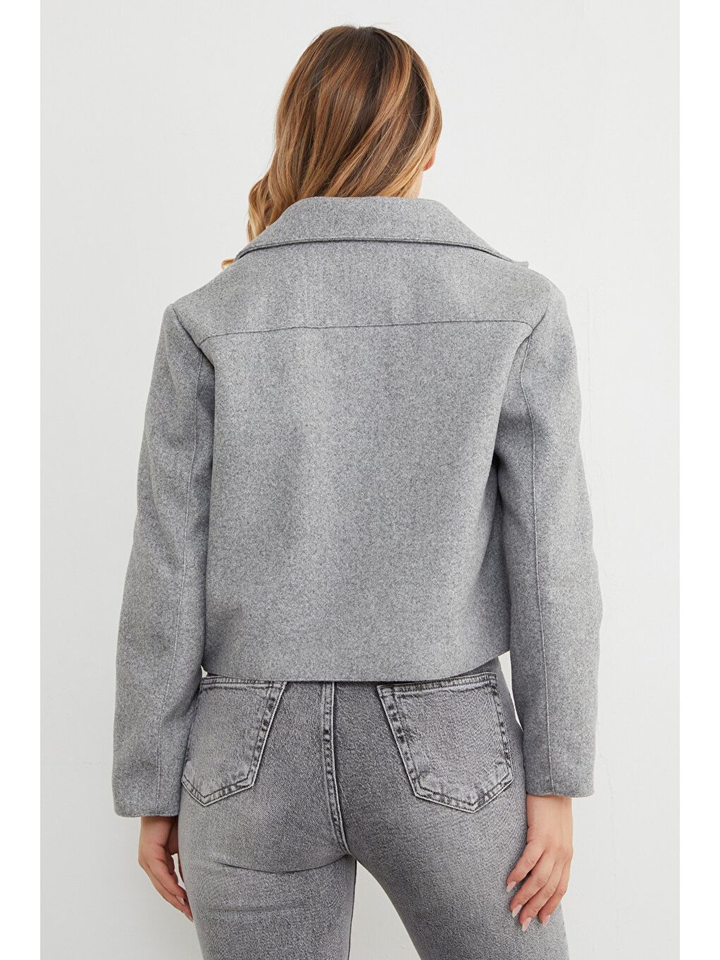 Gri Düğmeli Cepli Kısa Kaşe Kaban-3