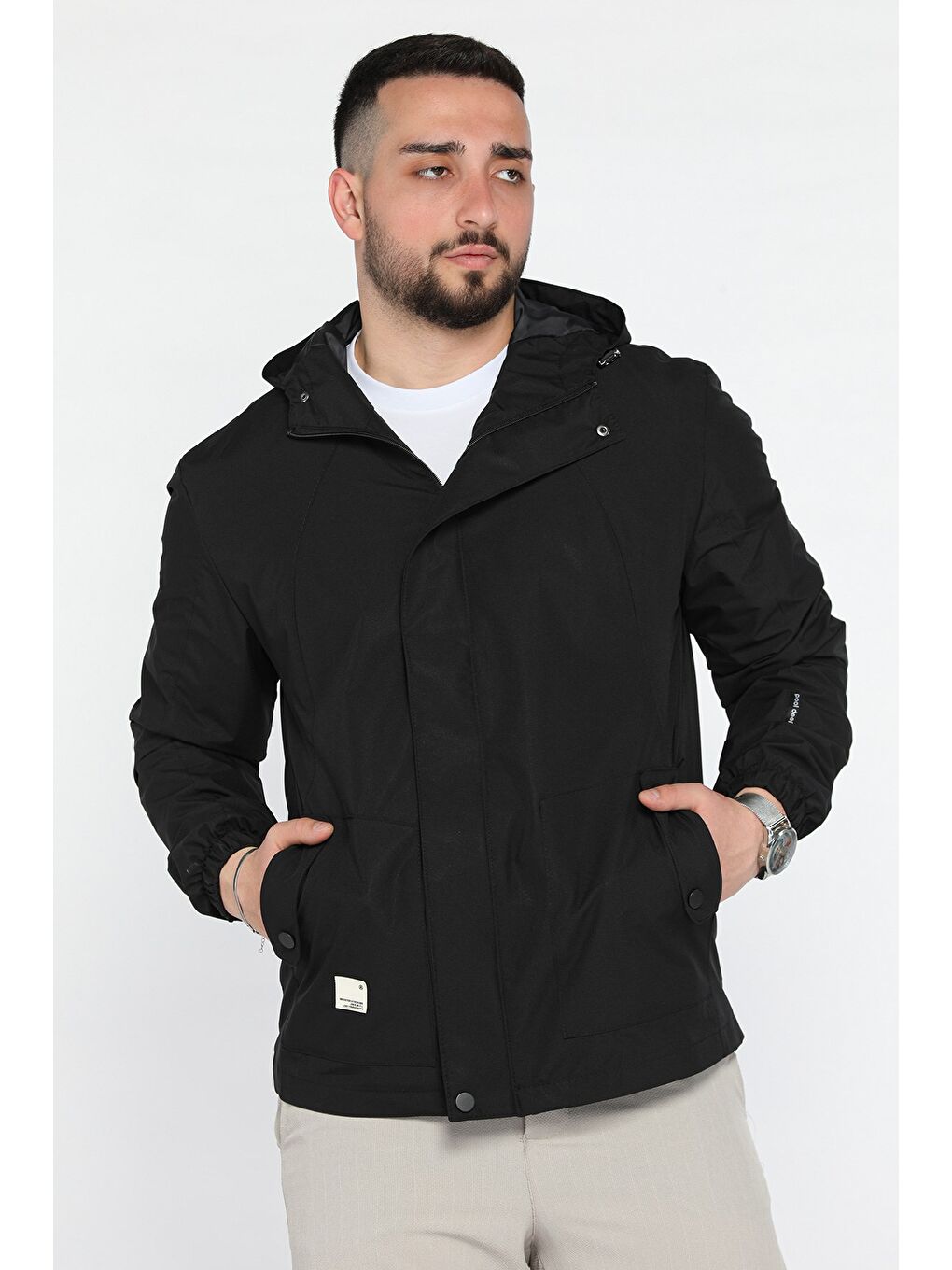 Siyah Erkek Fermuarlı Ve Çıtçıtlı Kapüşonlu Mevsimlik Mont-1
