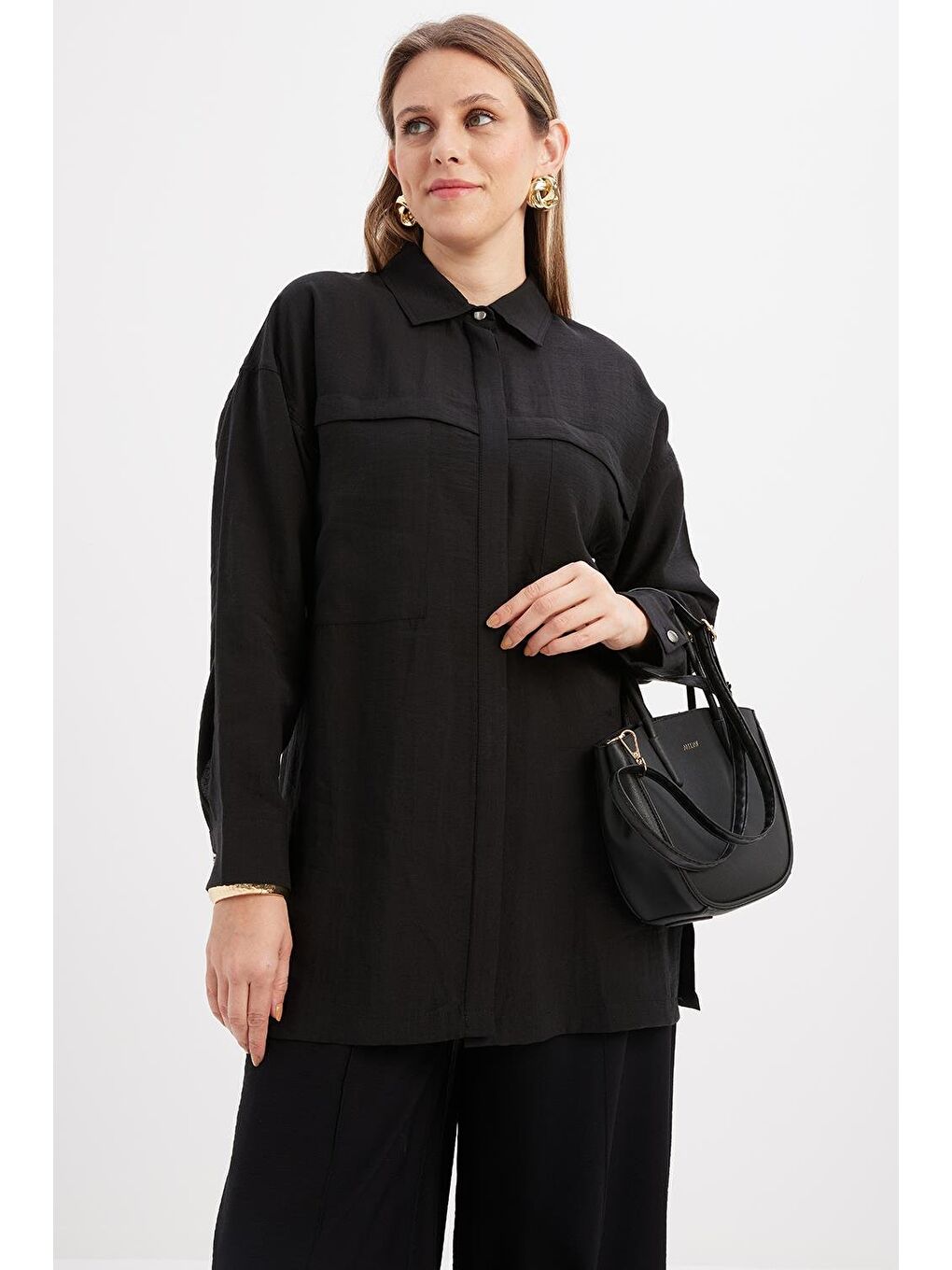 Siyah-Cepli Gizli Patlı Gömlek Tunik