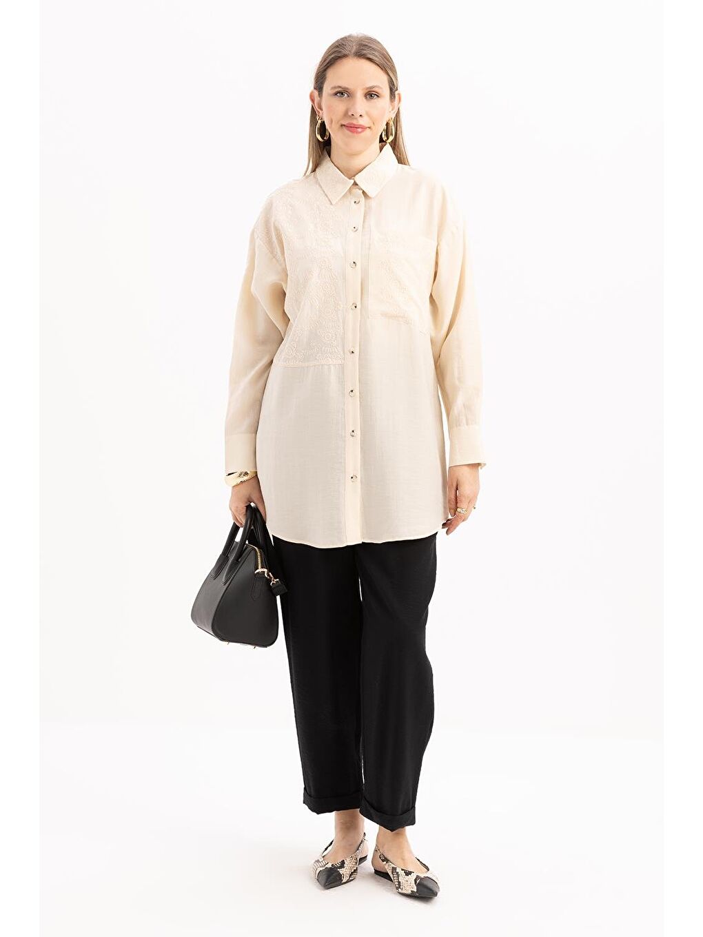 Açık Bej-Fisto Detaylı Büyük Cepli Gömlek-1