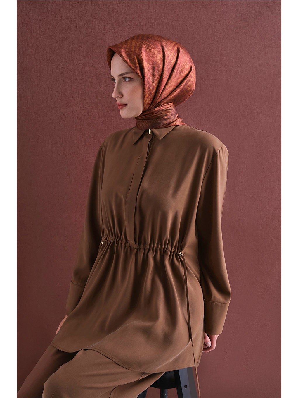 Kahverengi Saf İpek Twill Eşarp 9628d 02