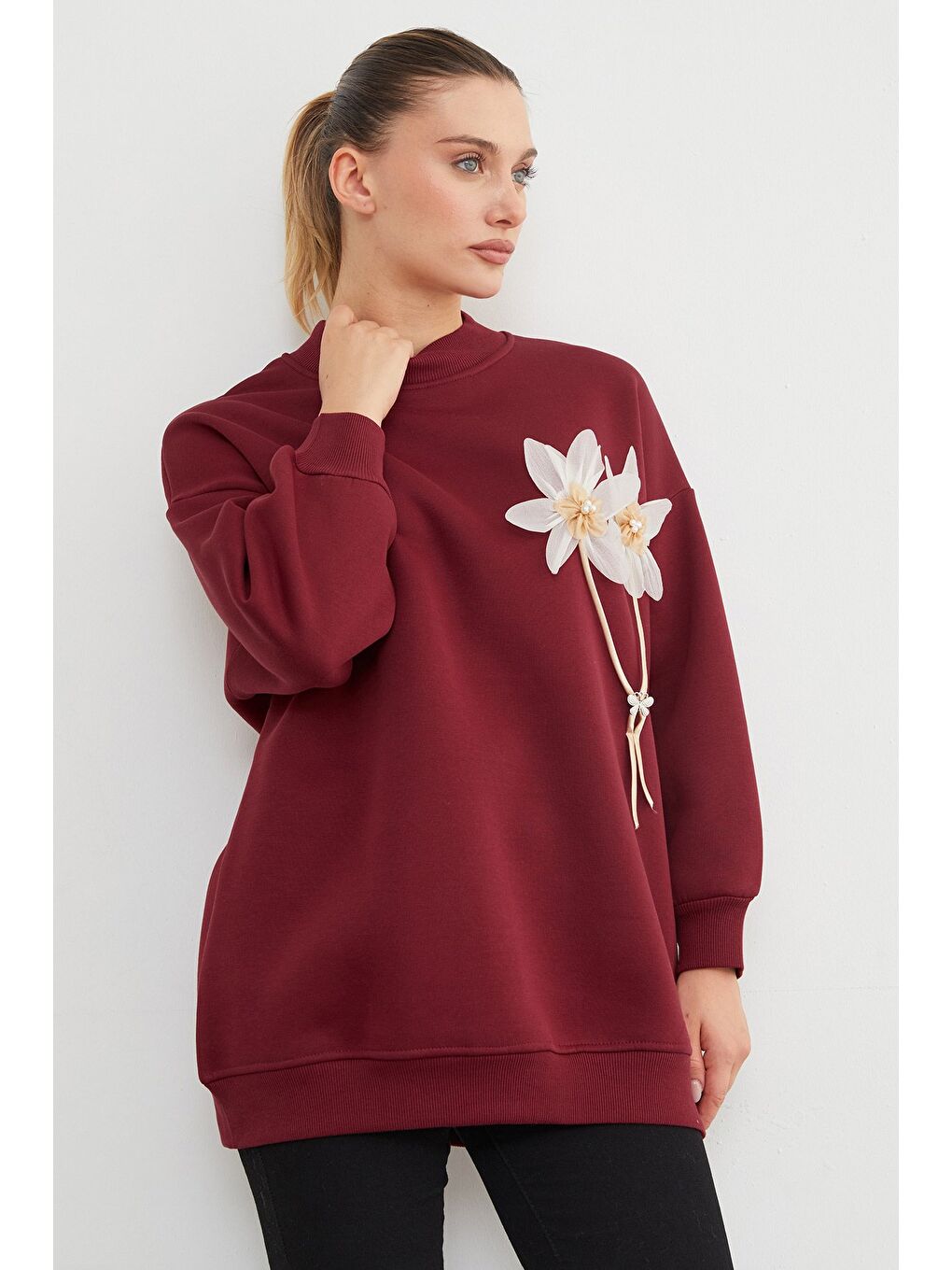 Bordo 3 İplik Çiçek Aksesuarlı Oversize Tunik-1