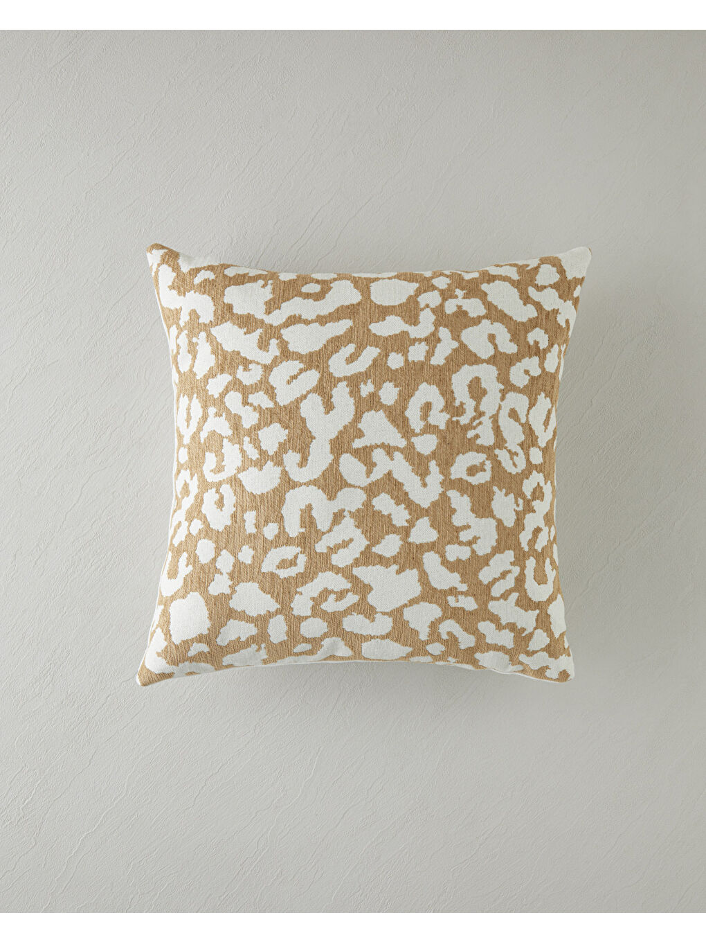 Leopura Dekoratif Kırlent 45x45 cm Bej