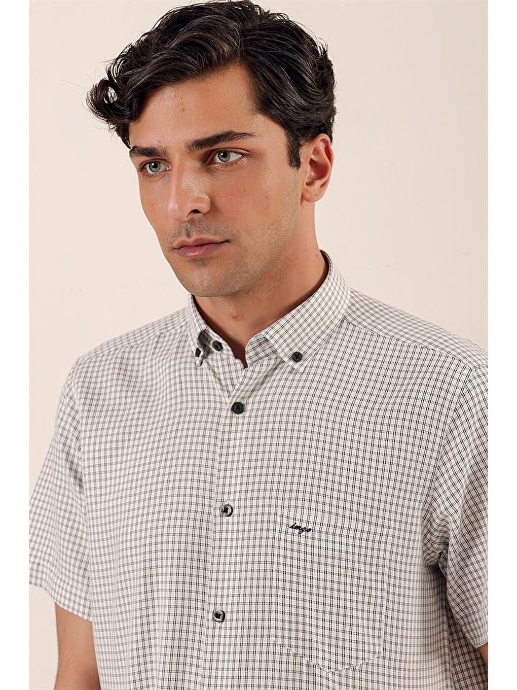 Siyah Kısa Kollu  Pamuklu Klasik Comfort Fit Rahat Kesim Gömlek 1004230156-3