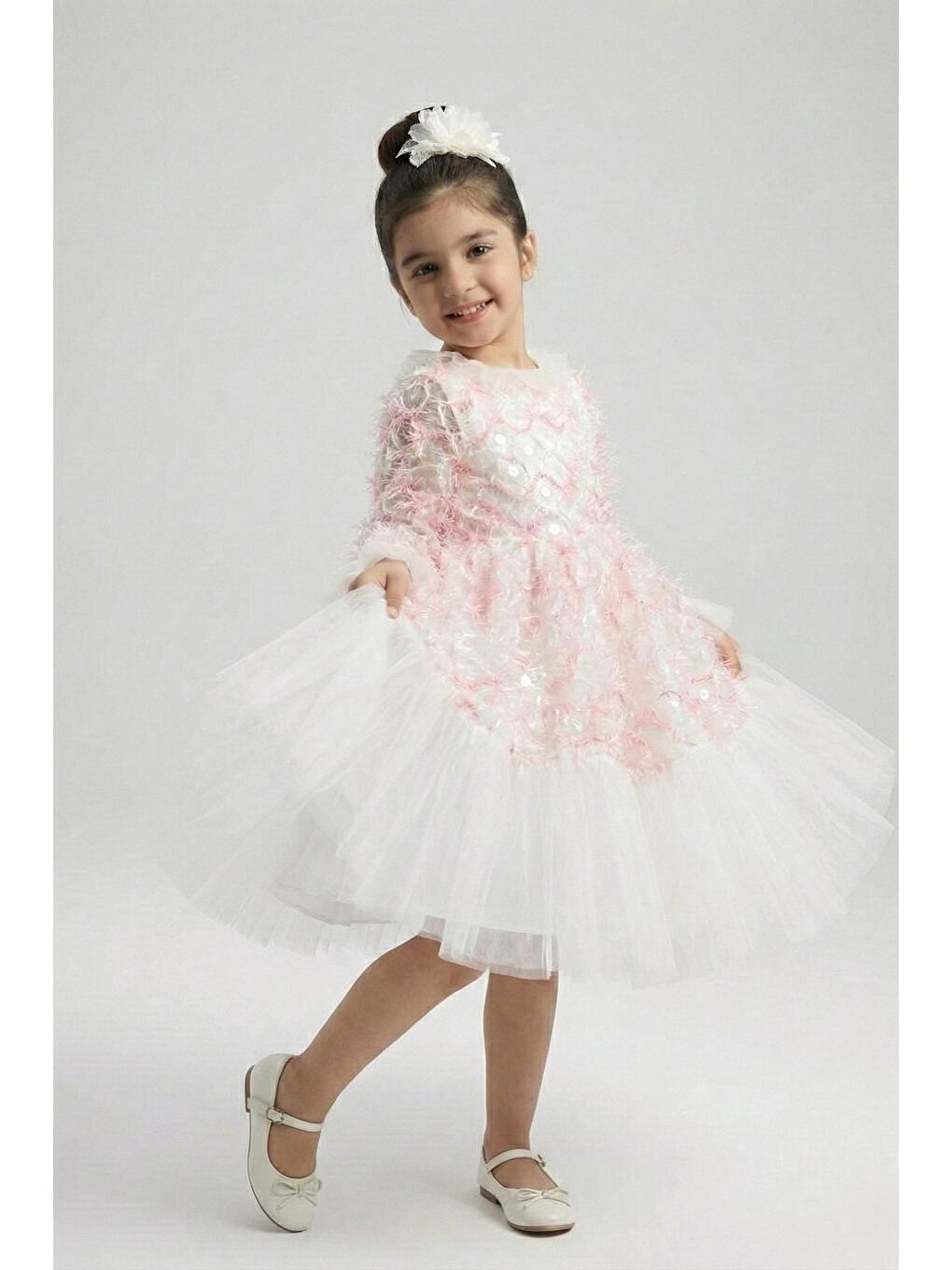 Pembe Kız Çocuk İspanyol Kol Tül Detaylı Kabarık Etekli Özel Düğün Elbisesi M00793-3