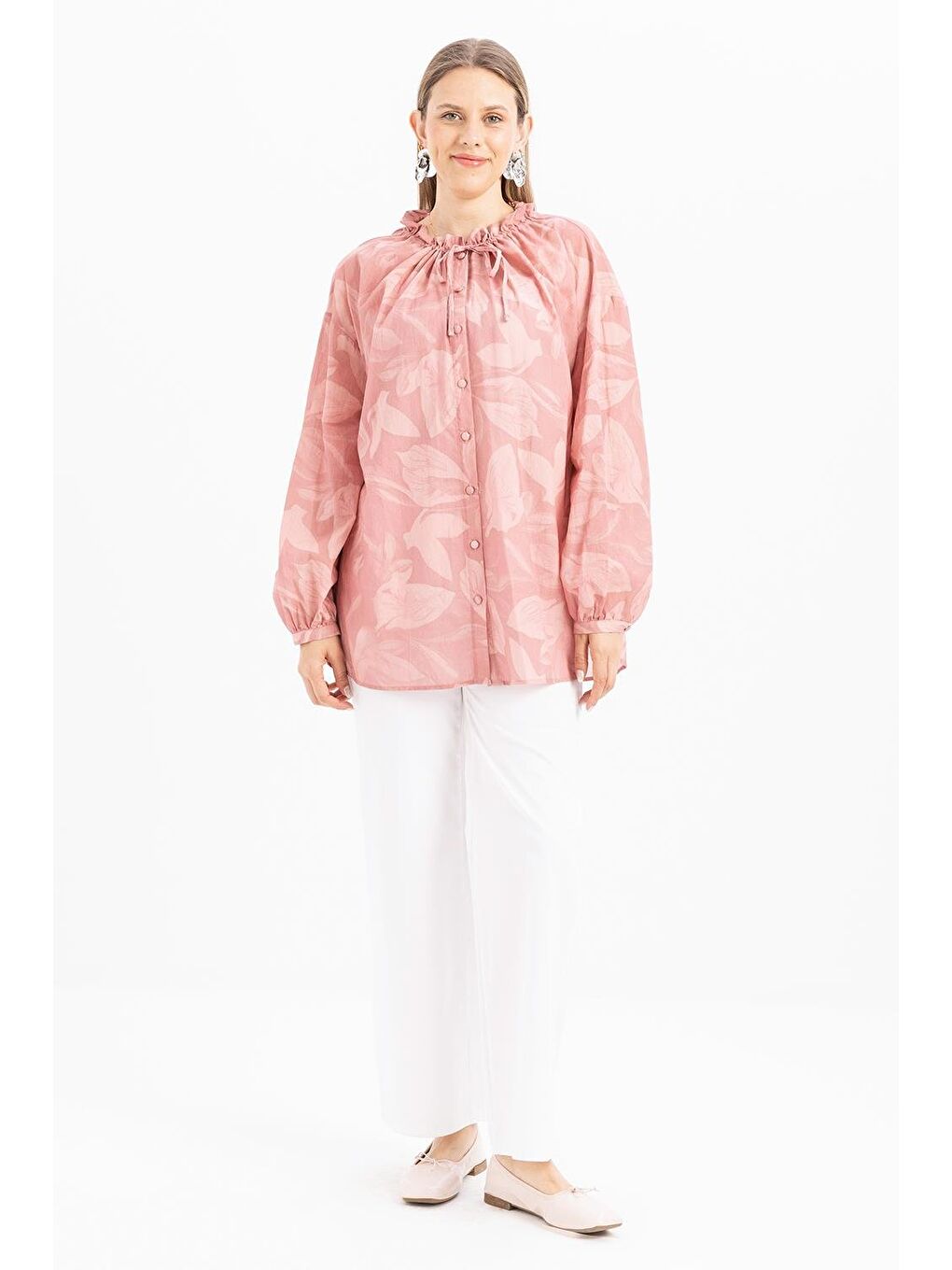 Pembe-Yaka Büzgülü Desenli Gömlek-1