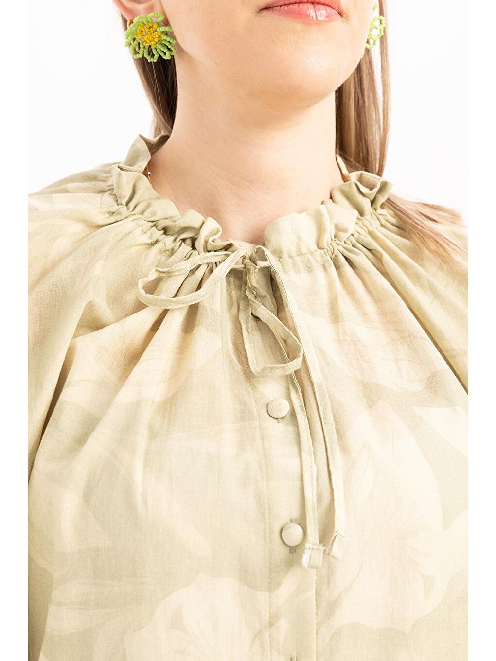 Yeşil-Yaka Büzgülü Desenli Gömlek-5