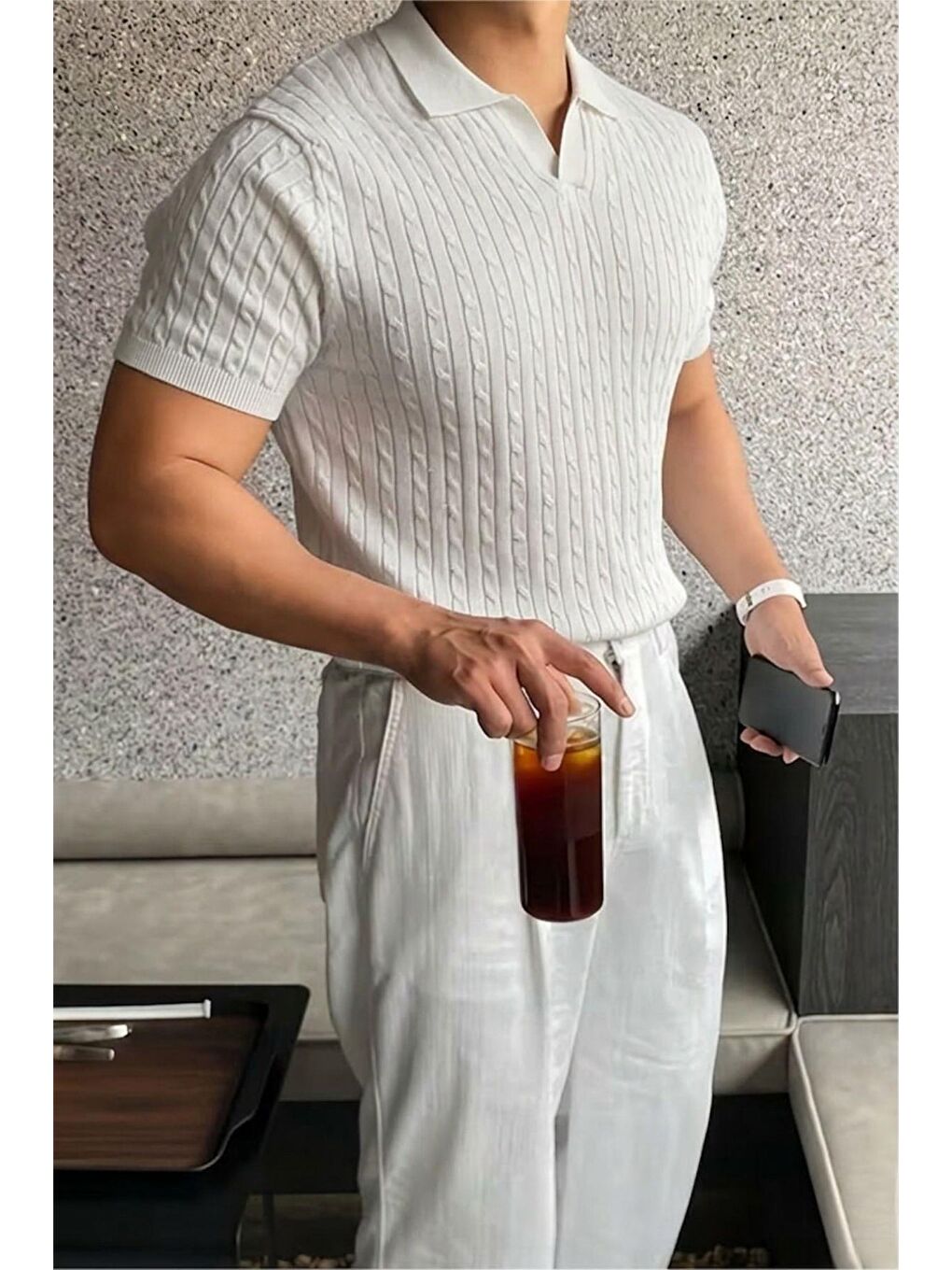 Beyaz İtalyan Stil V Yaka Saç Örgü Detaylı Slim Fit Triko Erkek Polo Tshirt-2