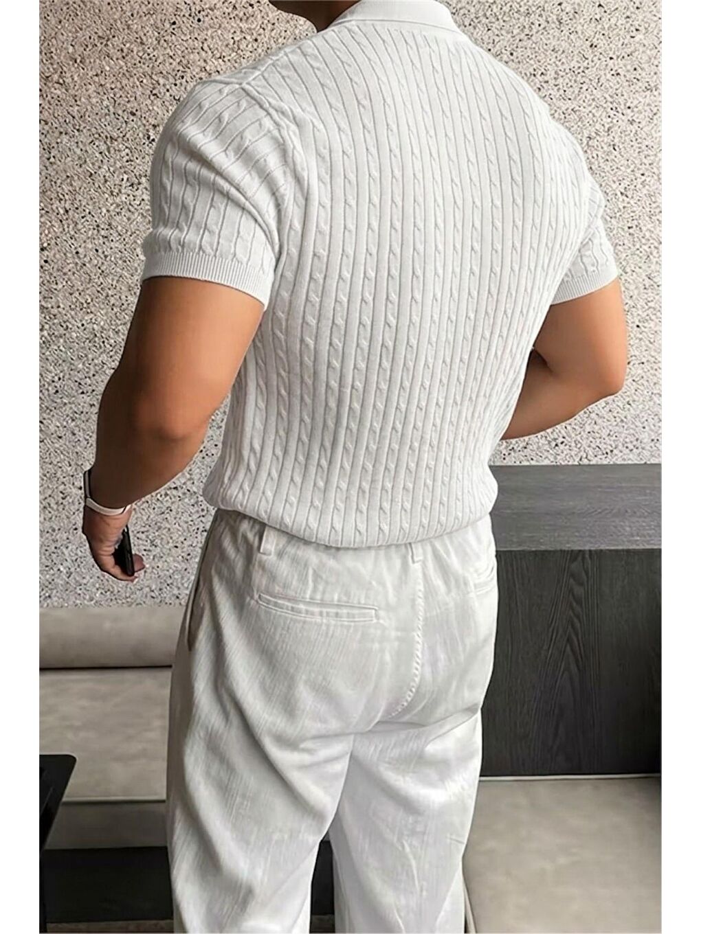 Beyaz İtalyan Stil V Yaka Saç Örgü Detaylı Slim Fit Triko Erkek Polo Tshirt-4