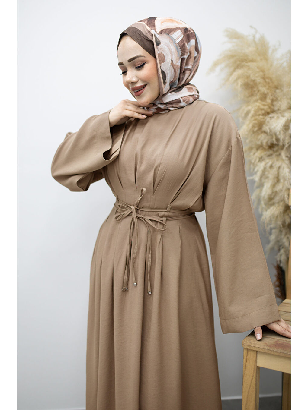 Bej Çift Bağlamalı Pensli Elbise TSD260185 Vizon-1