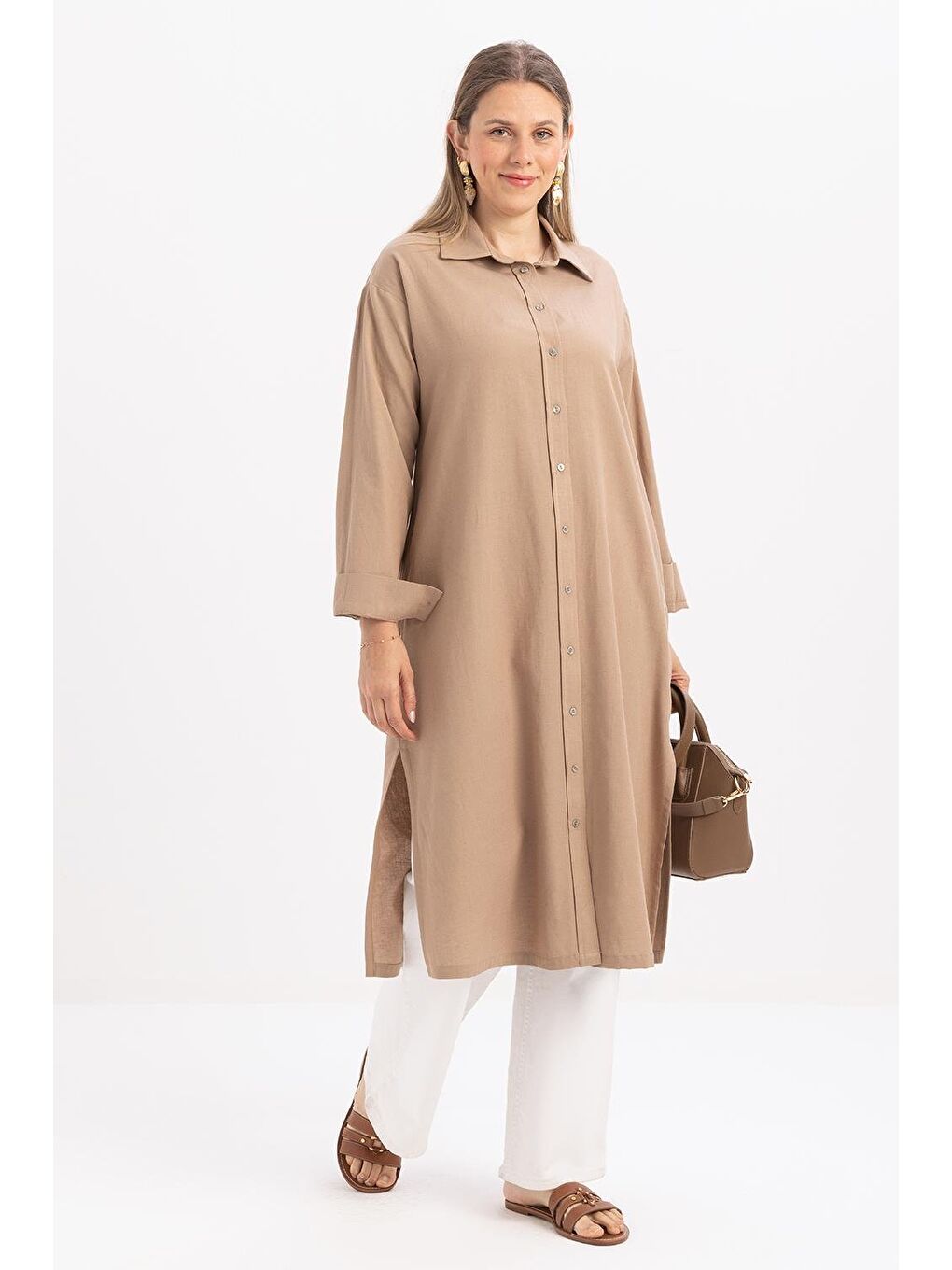 Bej Yırtmaçlı Patlı Uzun Gömlek-2