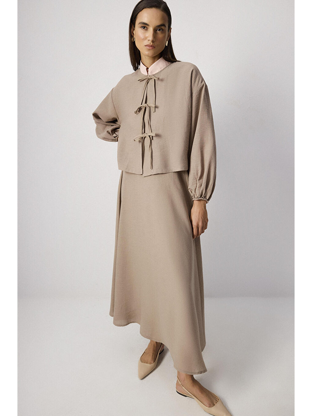 Bej Önden Bağlamalı Ceket Etek Takım-1