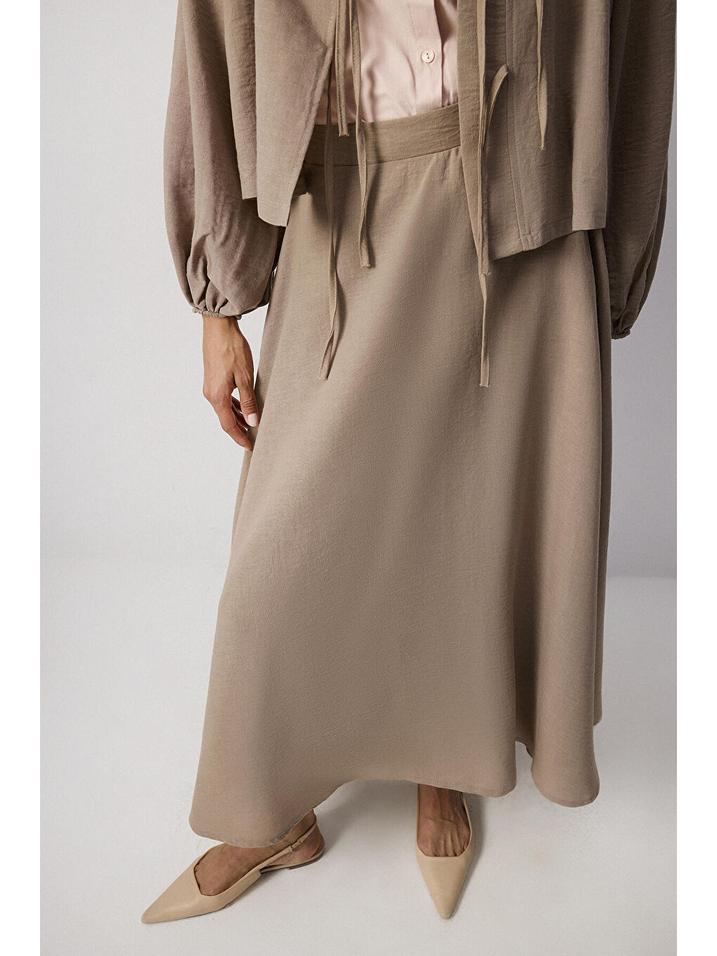 Bej Önden Bağlamalı Ceket Etek Takım-6