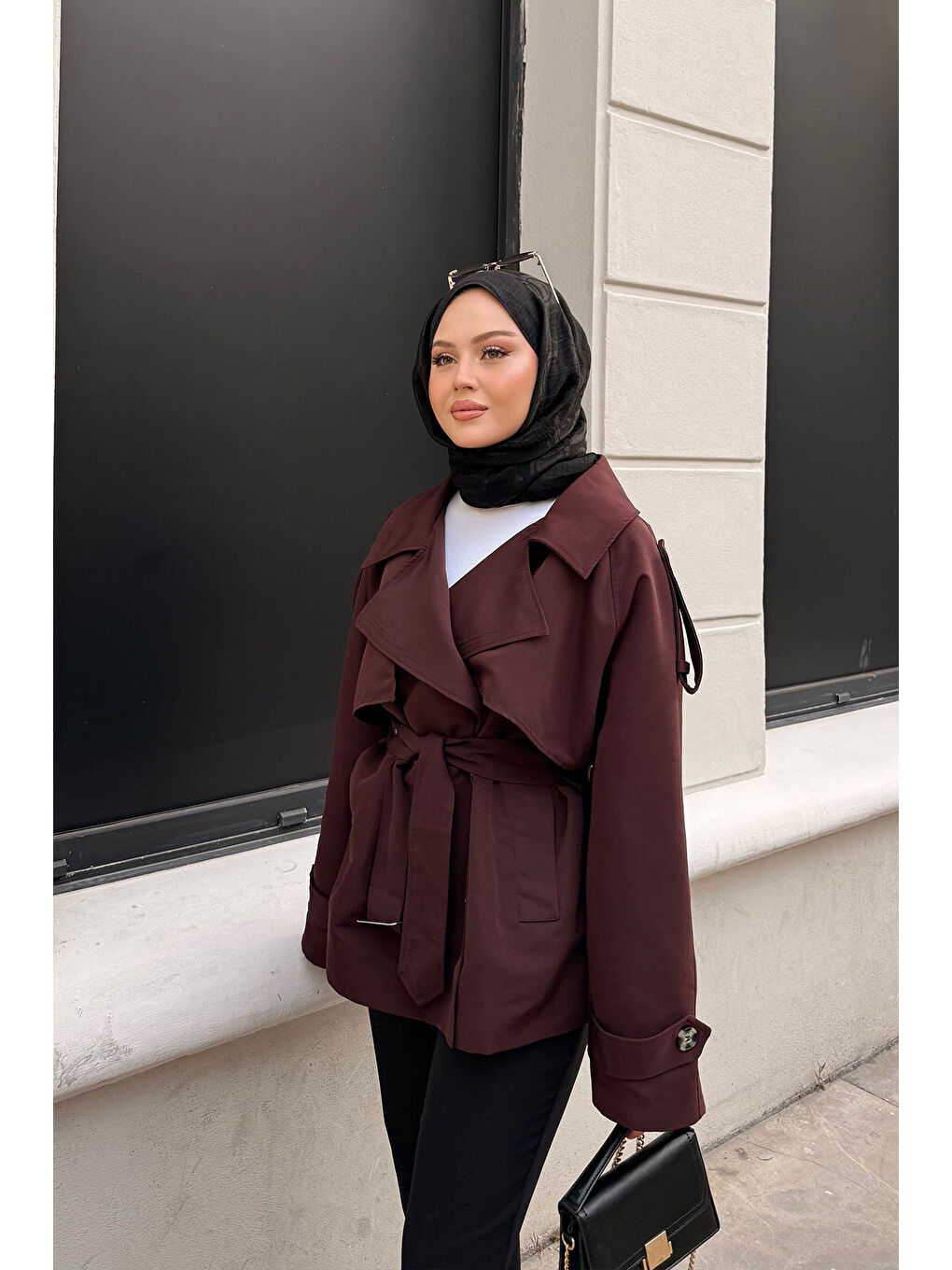 Kadın Kemer Detay Kısa Trenç Bordo-1