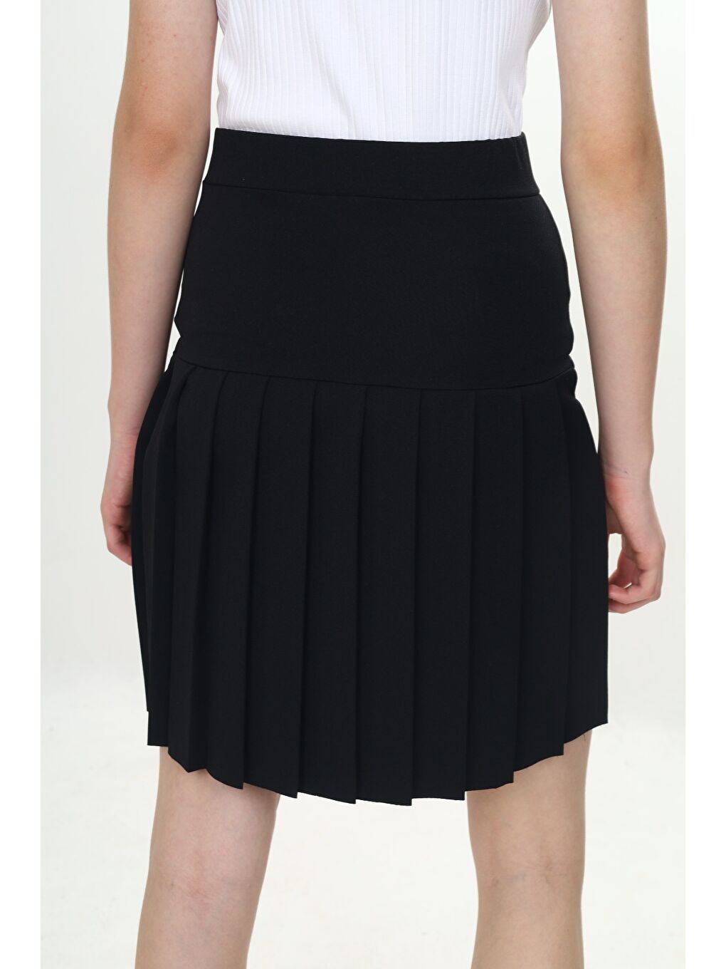 Siyah Kız Çocuk Yarı Piliseli Okul Etek-3