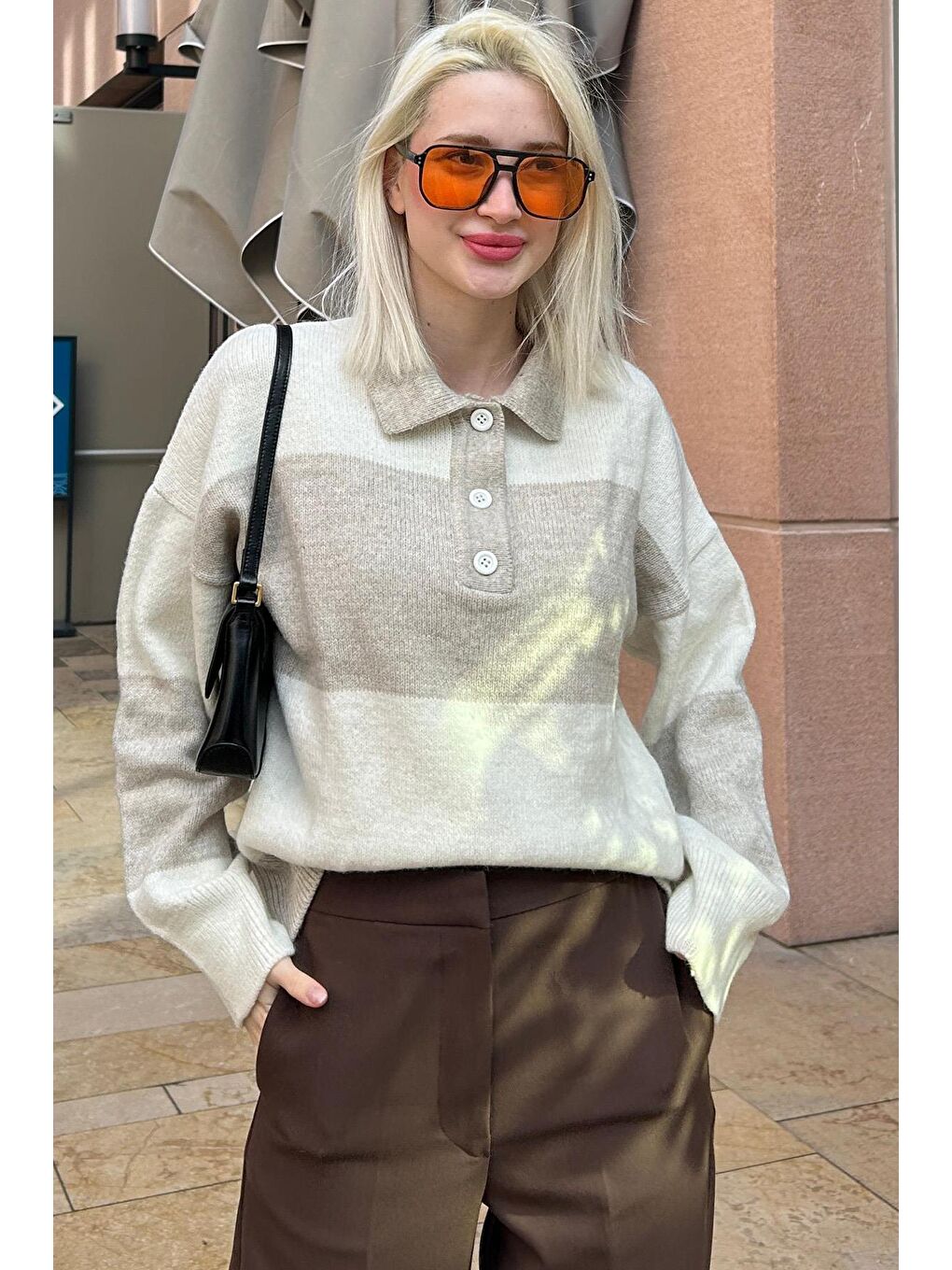 Bej Düğmeli Polo Yaka Çizgili Kadın Kazak Mg2286