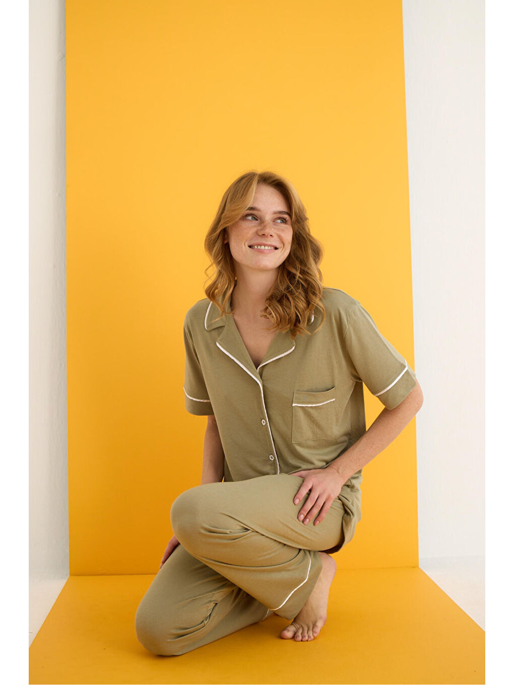 Yeşil Viskon Düğmeli Pijama Takımı 7041-6-1