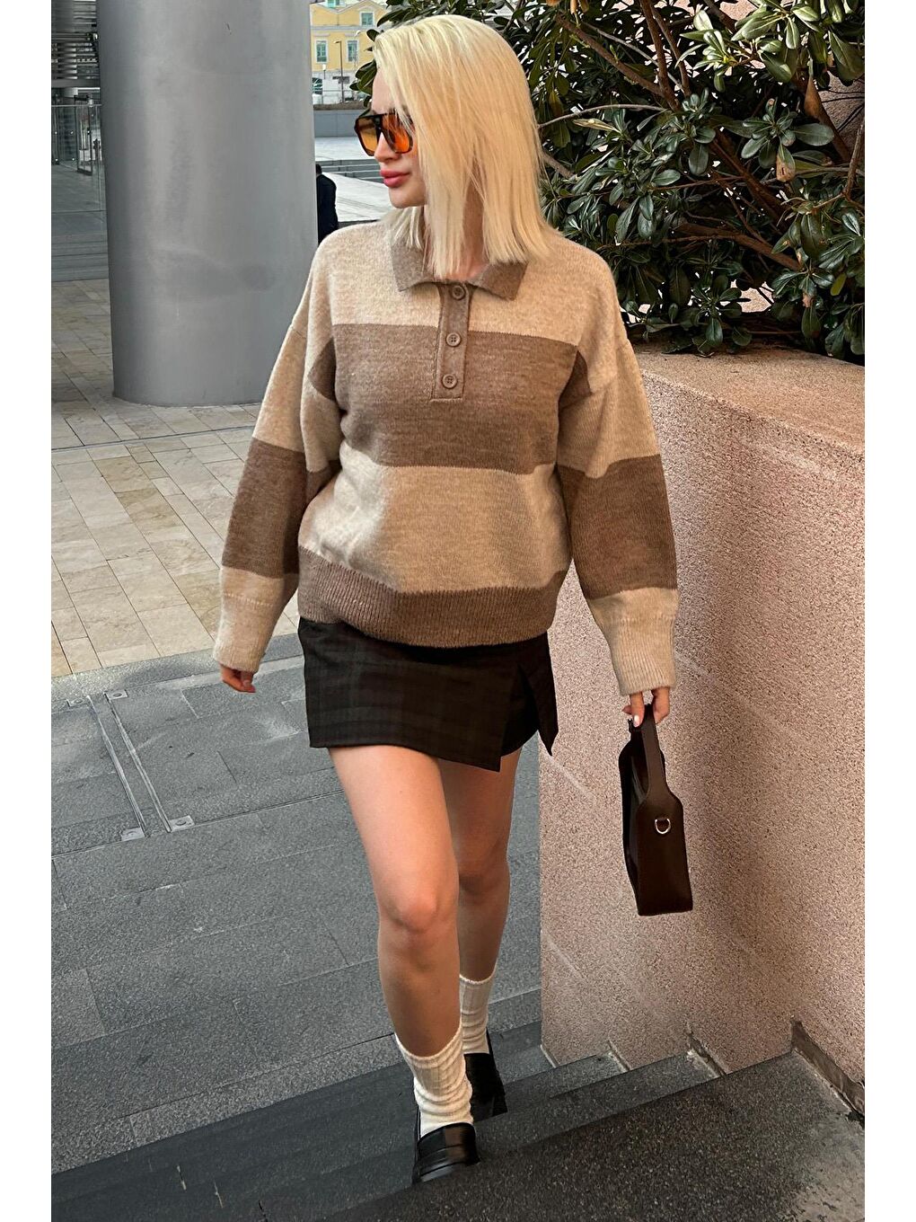 Bej Vizon Düğmeli Polo Yaka Çizgili Kadın Kazak Mg2286-1