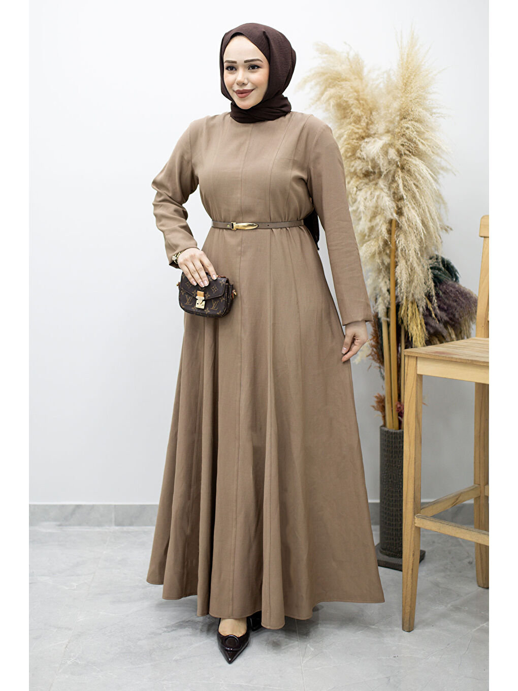Bej Pensli Hakim Yaka Kemerli Elbise TSD260184 Vizon