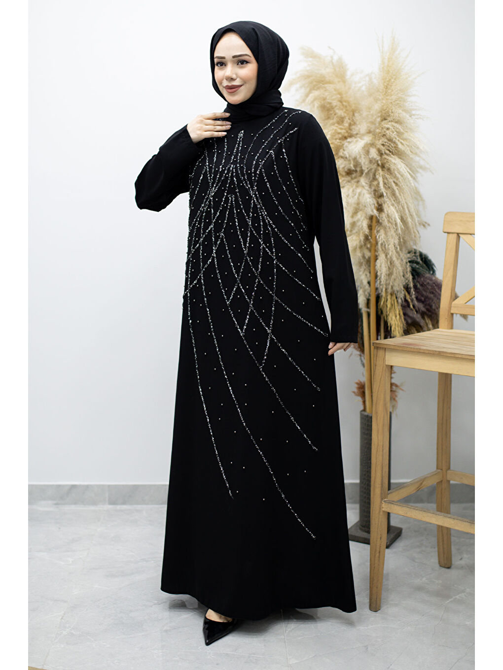 Hakim Yaka Taşlı Elbise TSD260170 Siyah