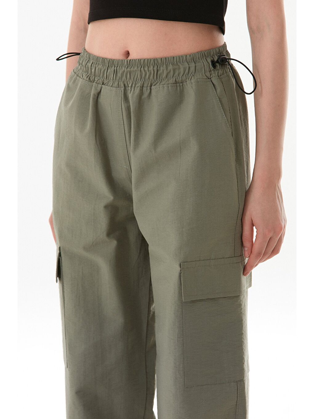 Haki Beli Lastikli Paraşüt Kumaş Stoperli Jogger Pantolon-4