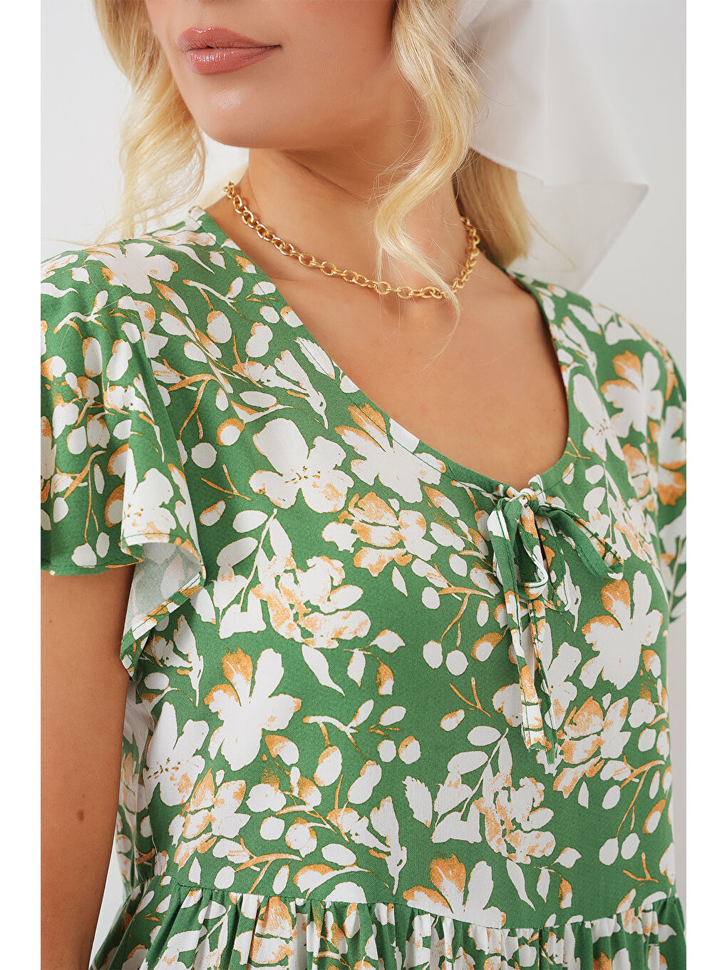 2352 V Yaka Kısa Elbise - M. Yeşil-4