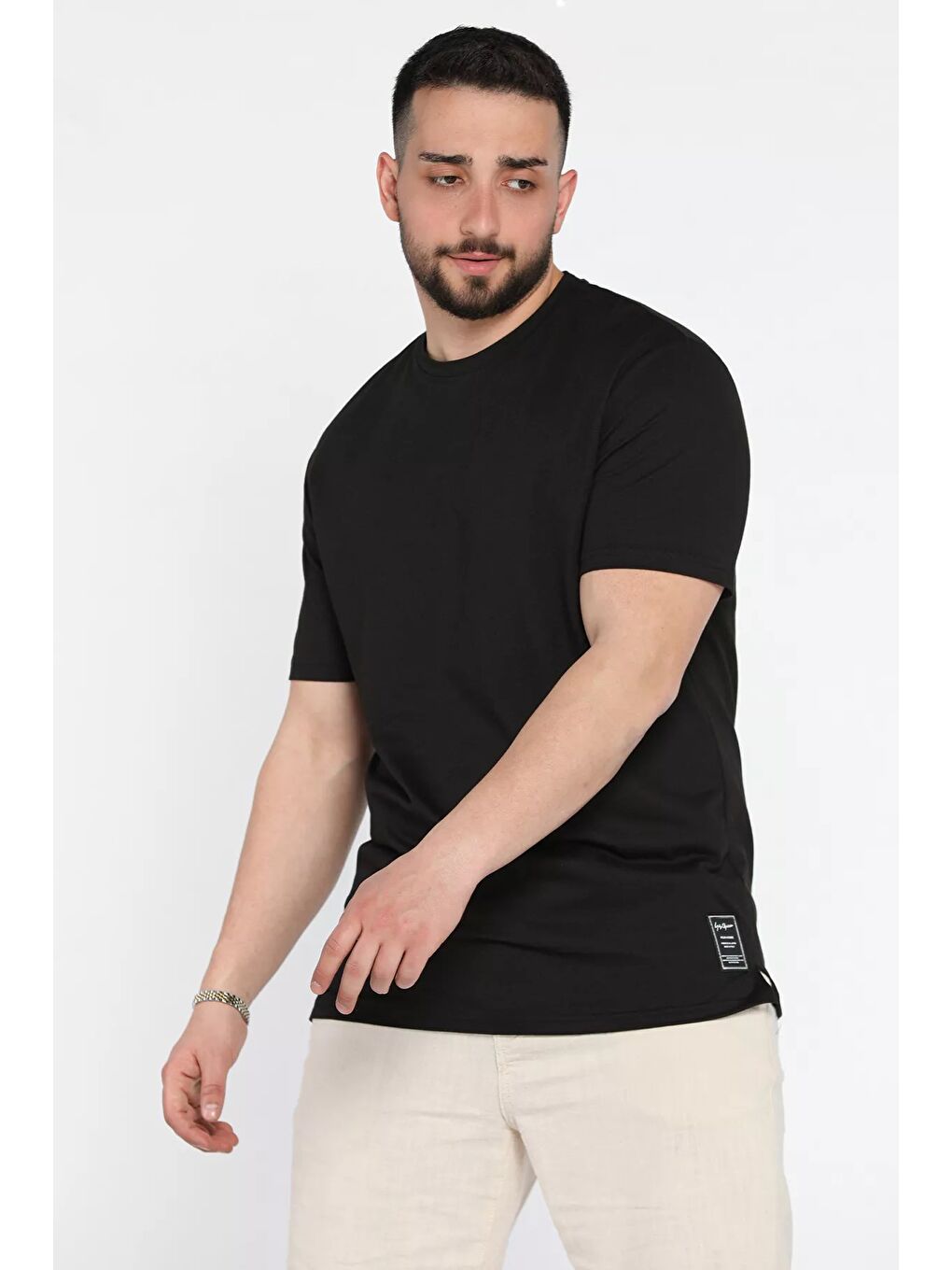 Siyah Bisiklet Yaka Basic Erkek Tişört-1