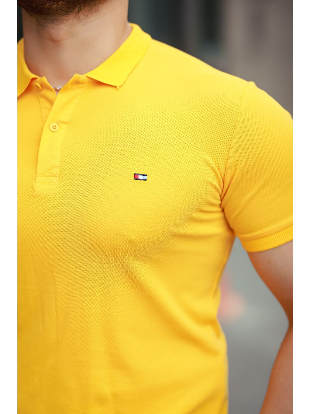 Sarı Erkek Kıvrılmaz Polo Yaka Cepsiz Slim Fit Dar Kesim T-Shirt-1