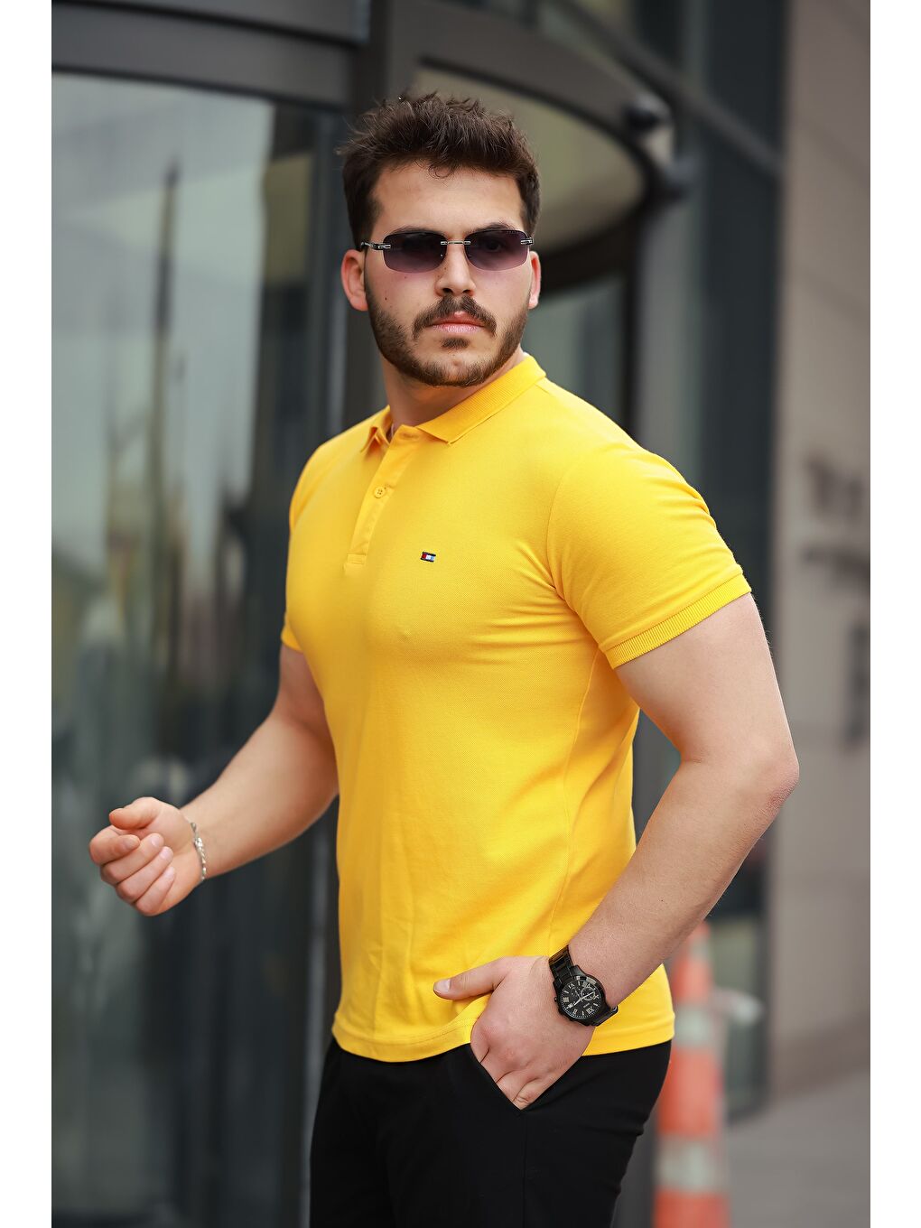 Sarı Erkek Kıvrılmaz Polo Yaka Cepsiz Slim Fit Dar Kesim T-Shirt-2