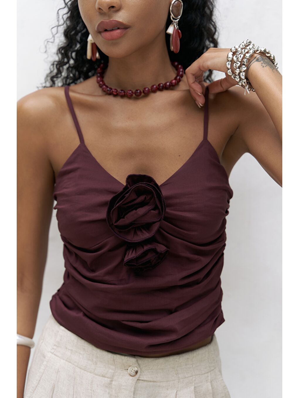 Tia Gül Detay Bordo Crop-6