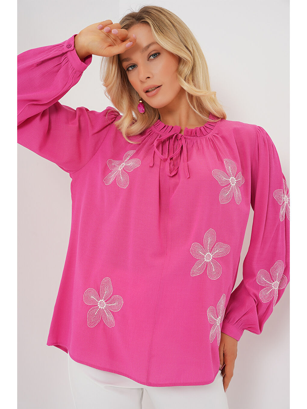 Kadın Uzun Kol Nakışlı Örme Bluz 951 - Pembe-2