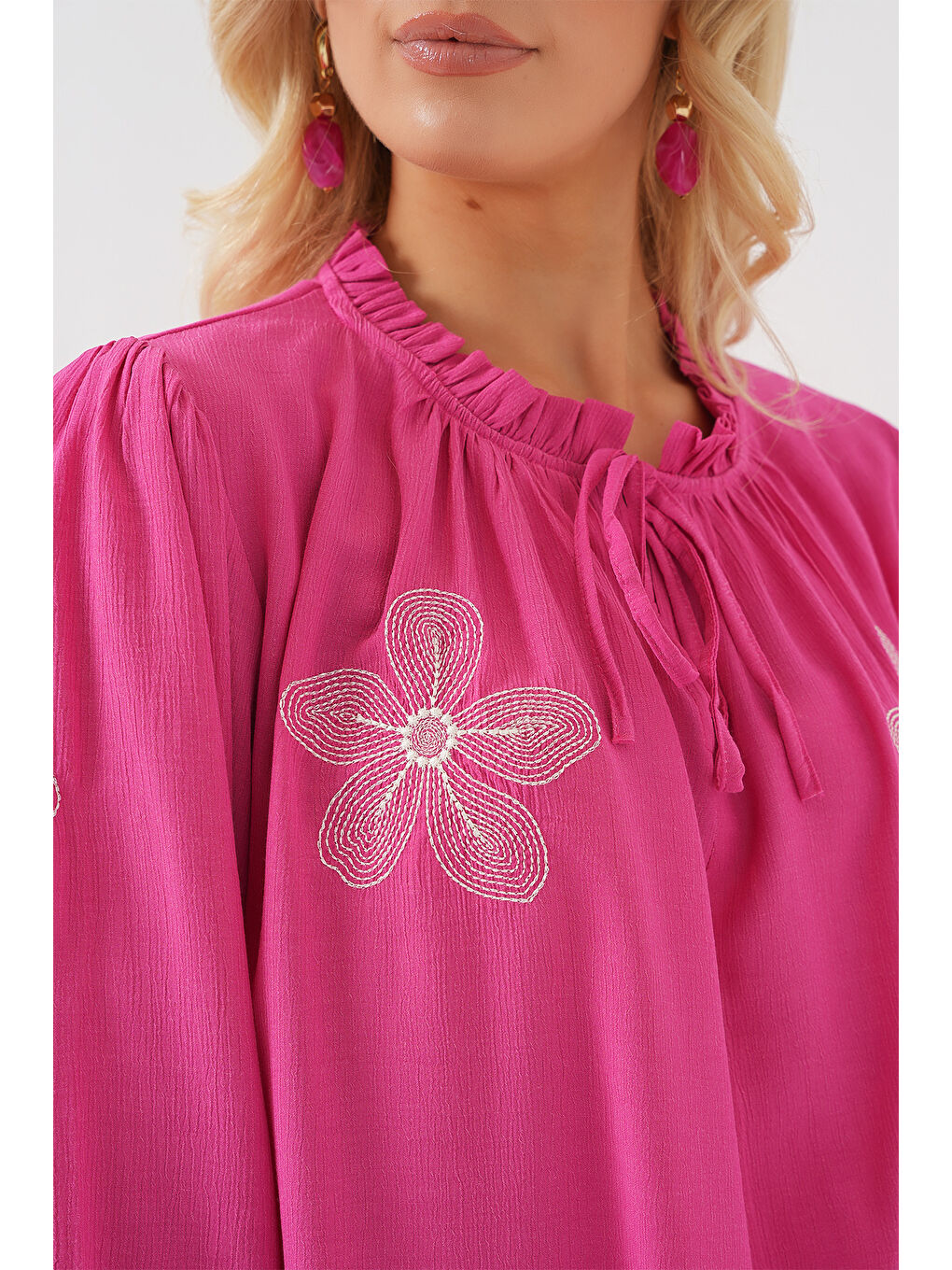 Kadın Uzun Kol Nakışlı Örme Bluz 951 - Pembe-4