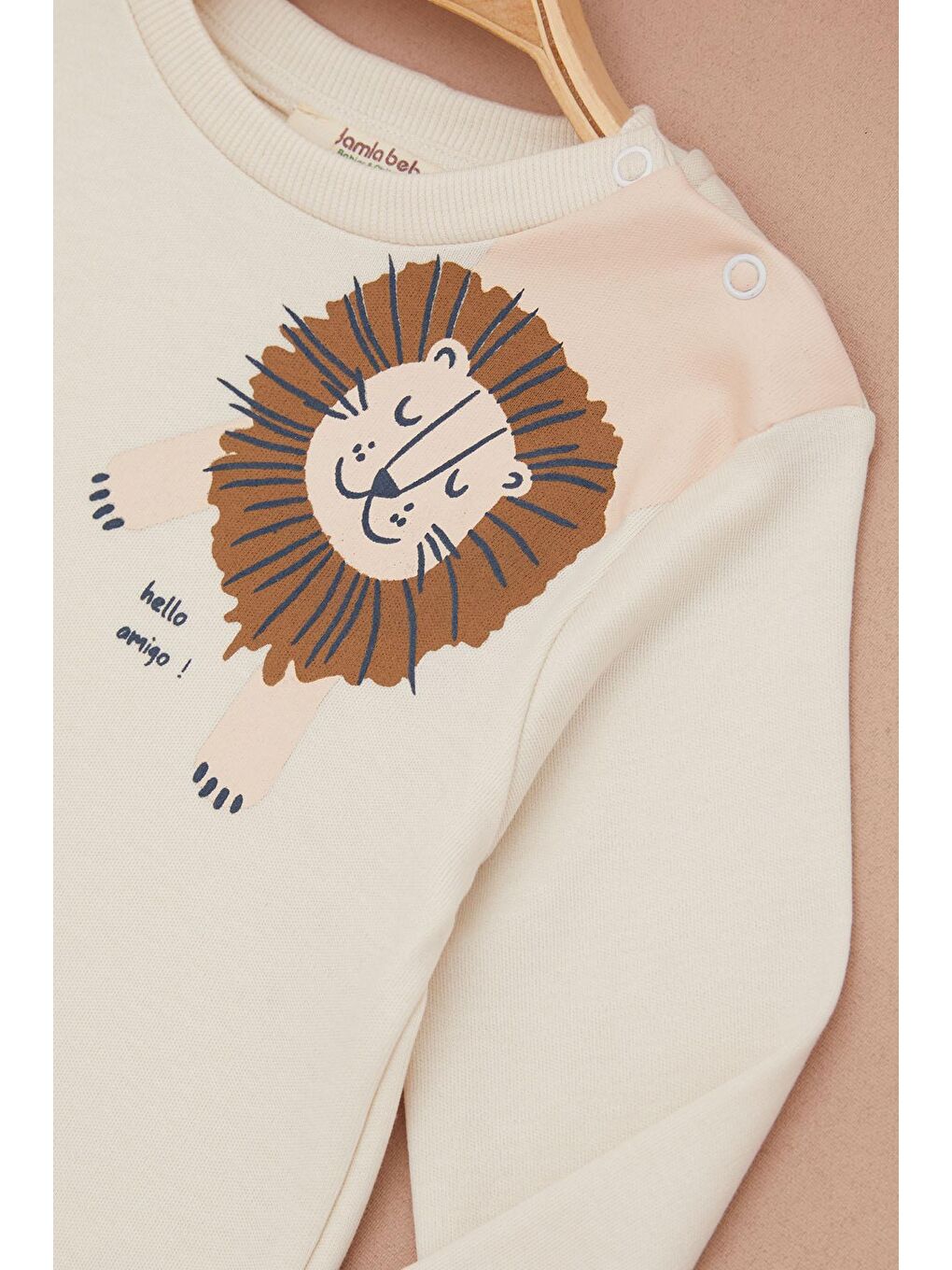 Ekru Krem Aslan Baskılı Yazılı Erkek Bebek Takımı 17395-1